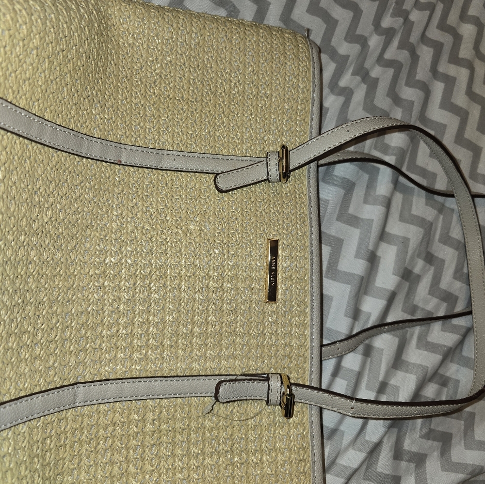 Top handle straw bag